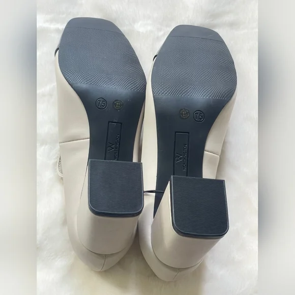 Worthington Black and Cream Heels Timeless Elegance - Picture 4 of 6